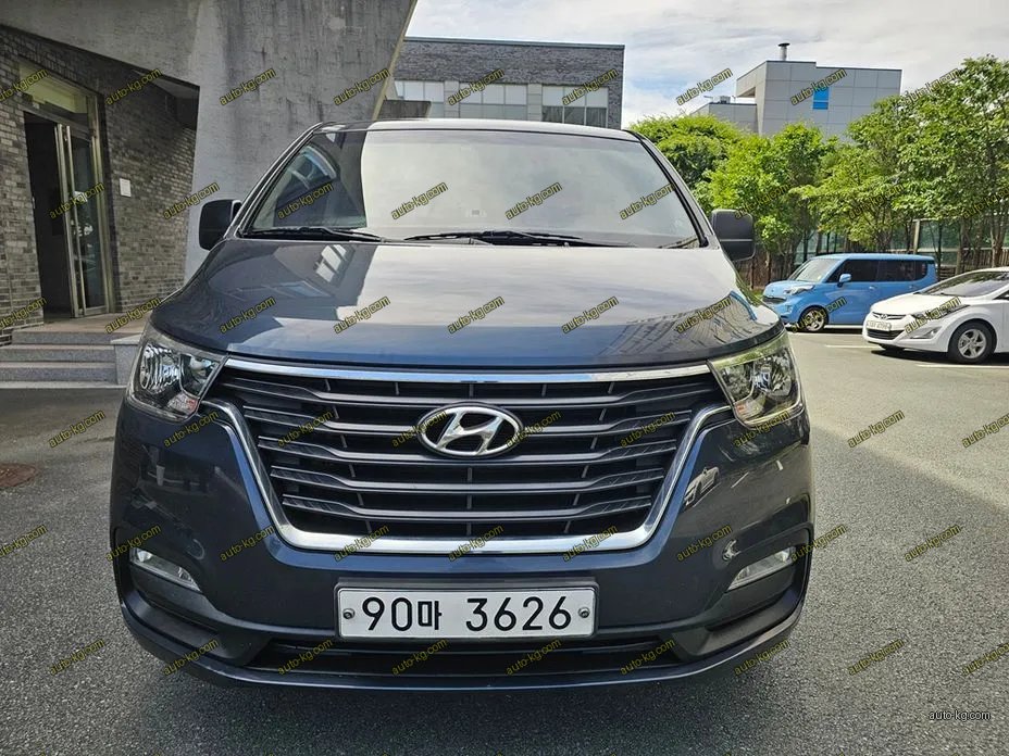 Hyundai Starex 2019