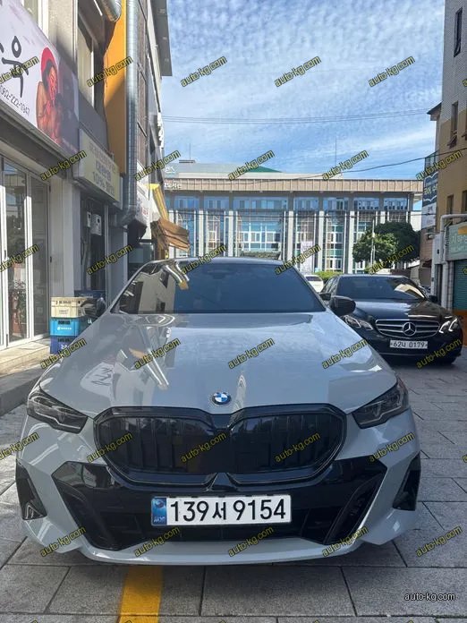 BMW 5-Series 2024