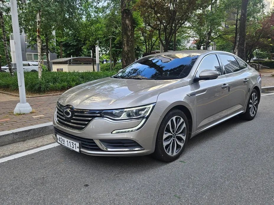 Renault SM6 2017