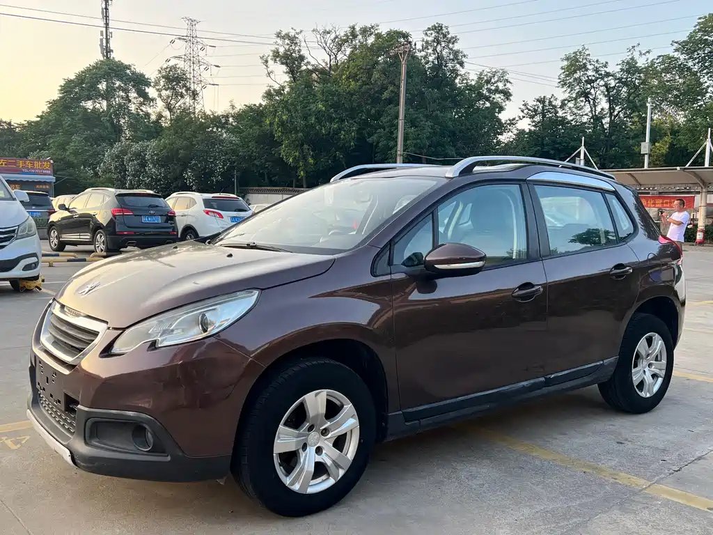 Peugeot 2008 2015