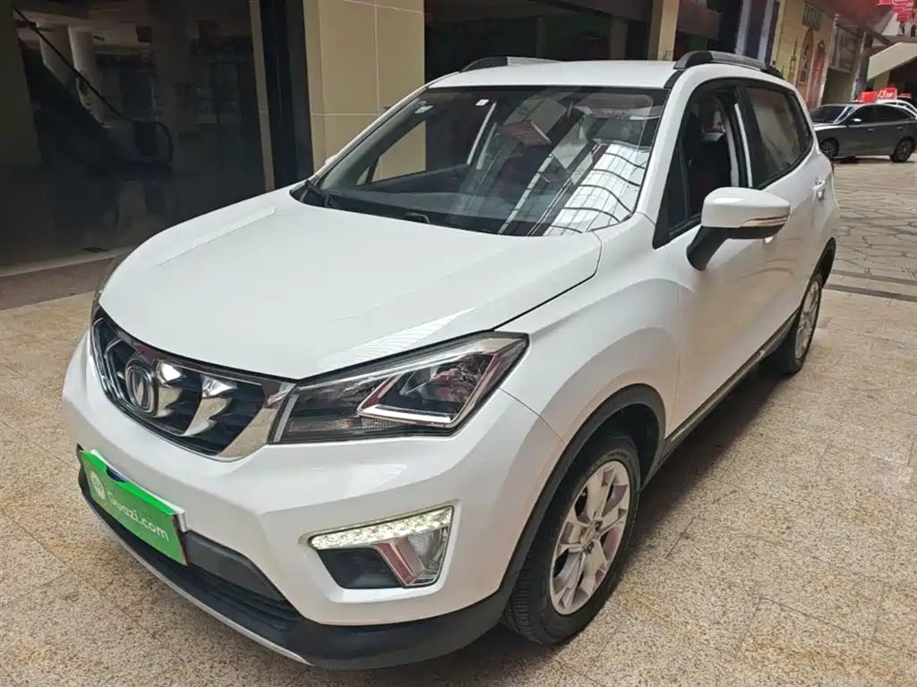 Changan CS15 2016