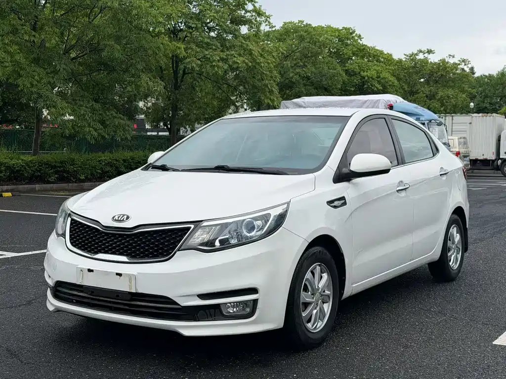 Kia K2 2015