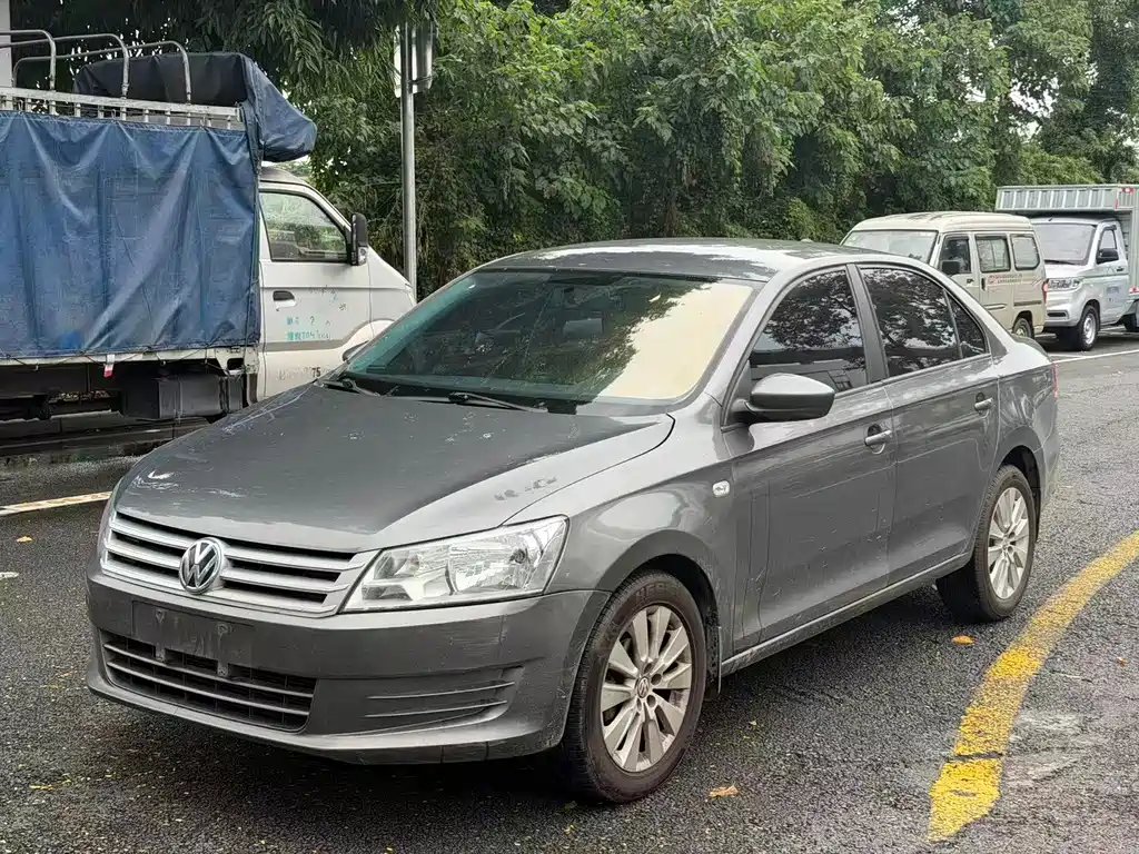 Volkswagen Santana 2014