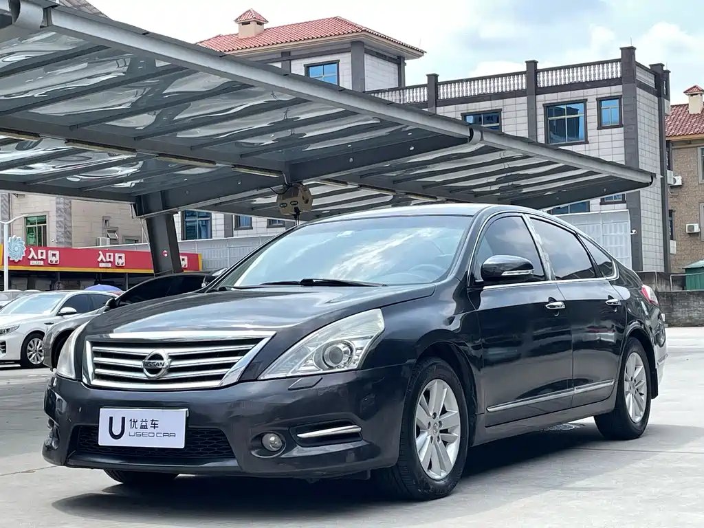 Nissan Teana 2010