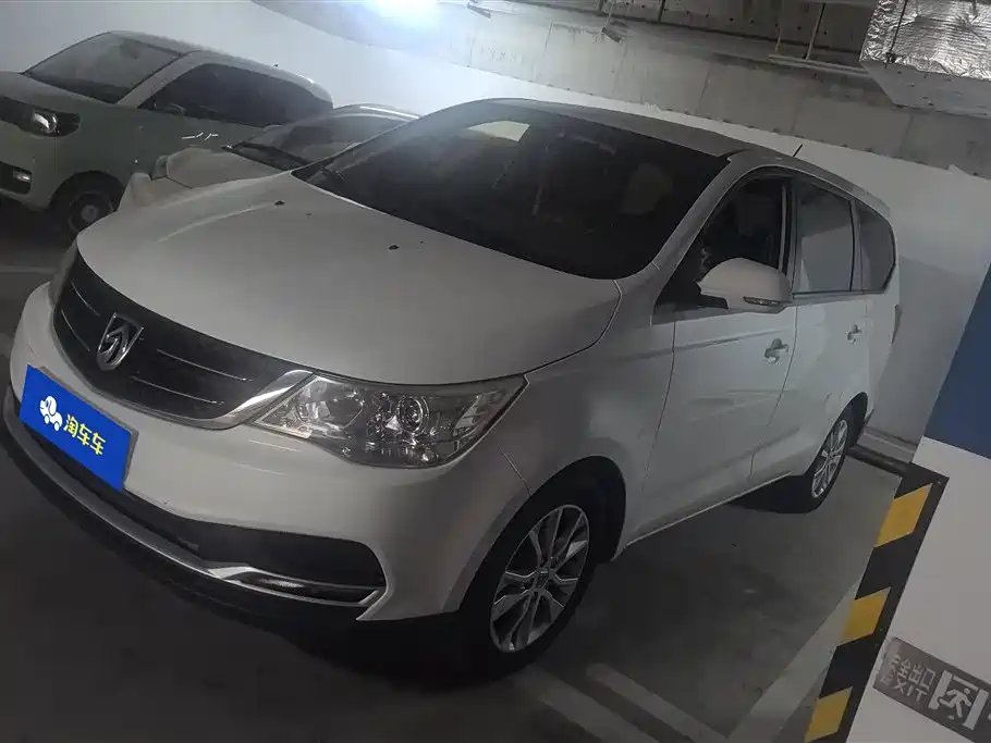 Baojun 730 2018