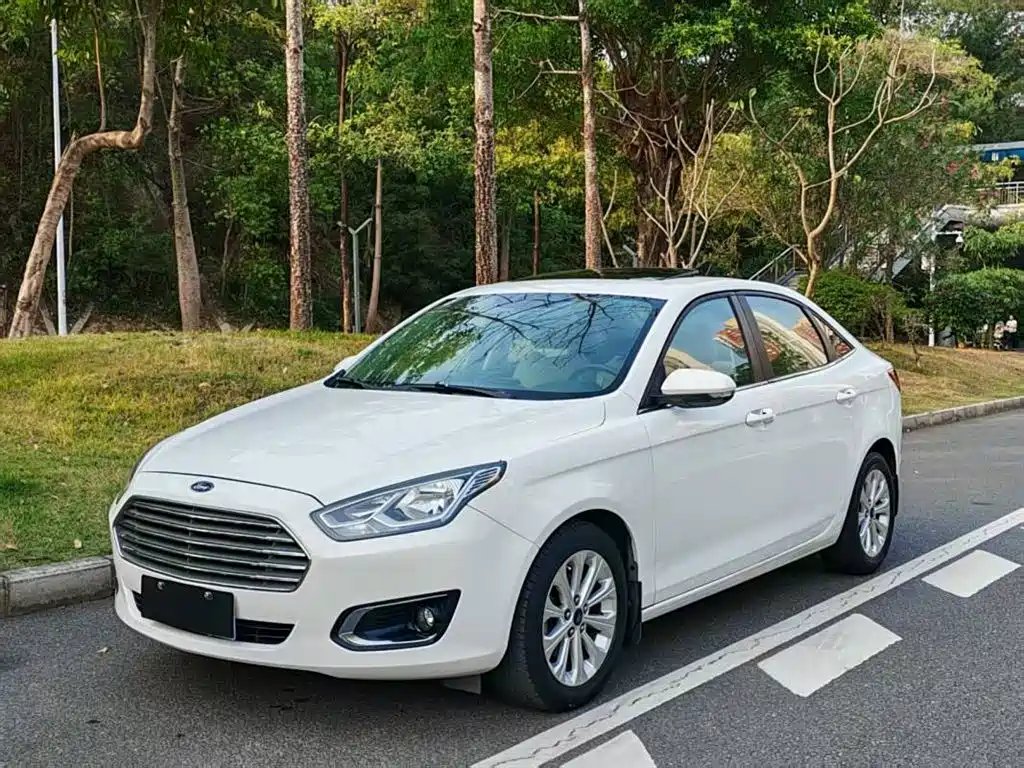 Ford Escort 2016