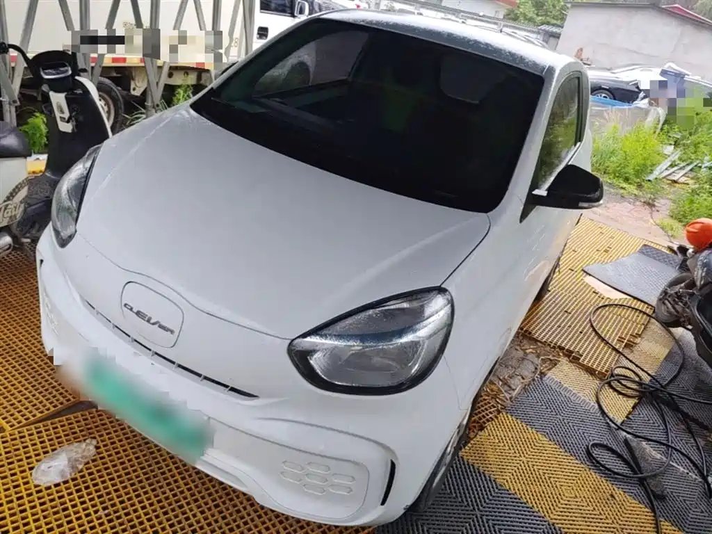 Roewe Clever 2021