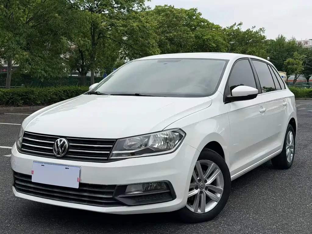 Volkswagen Santana 2015