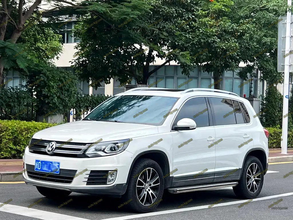 Volkswagen Tiguan 2015