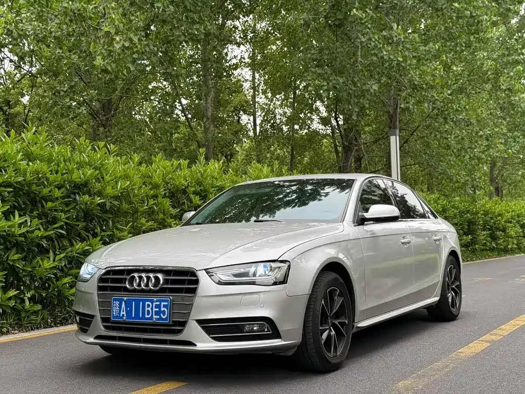Audi A4L 2013