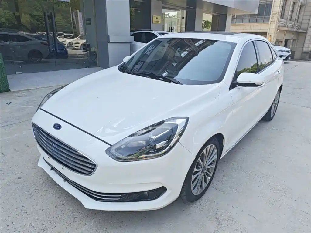 Ford Escort 2018