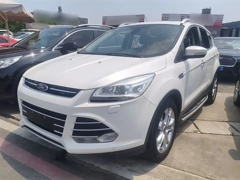 Ford Kuga 2015
