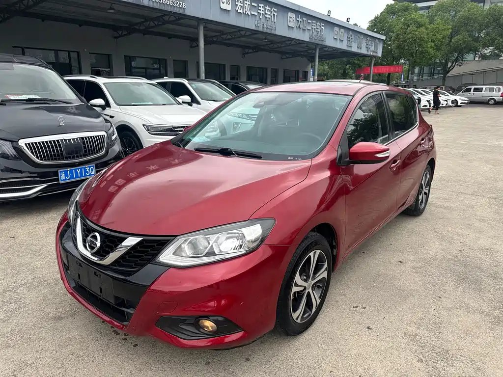 Nissan Tiida 2016