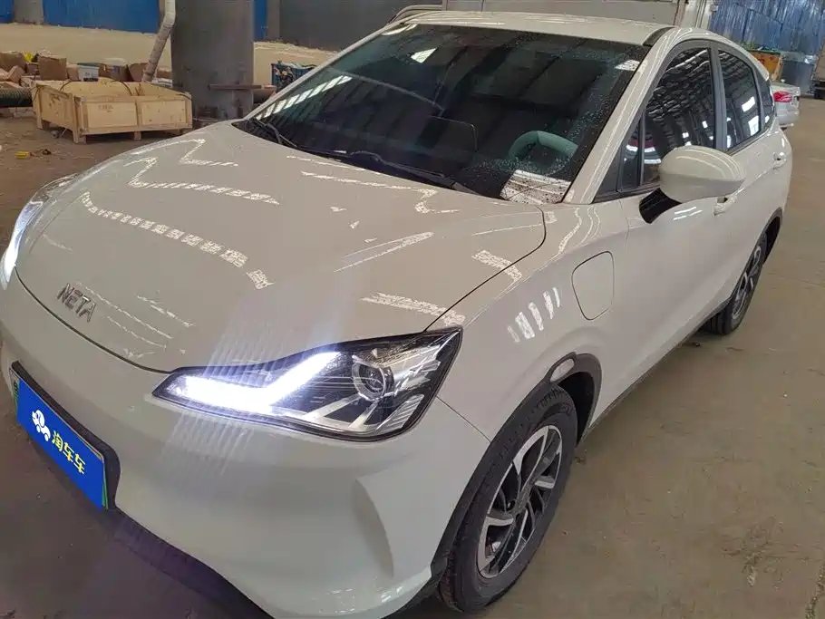 Neta Neta V 2021