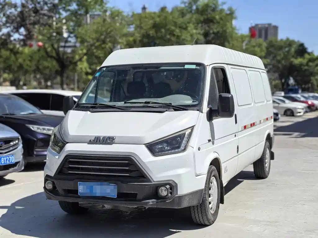 JMC Tesla 2018