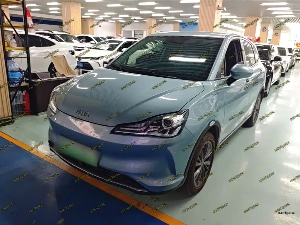 Neta Neta V 2022