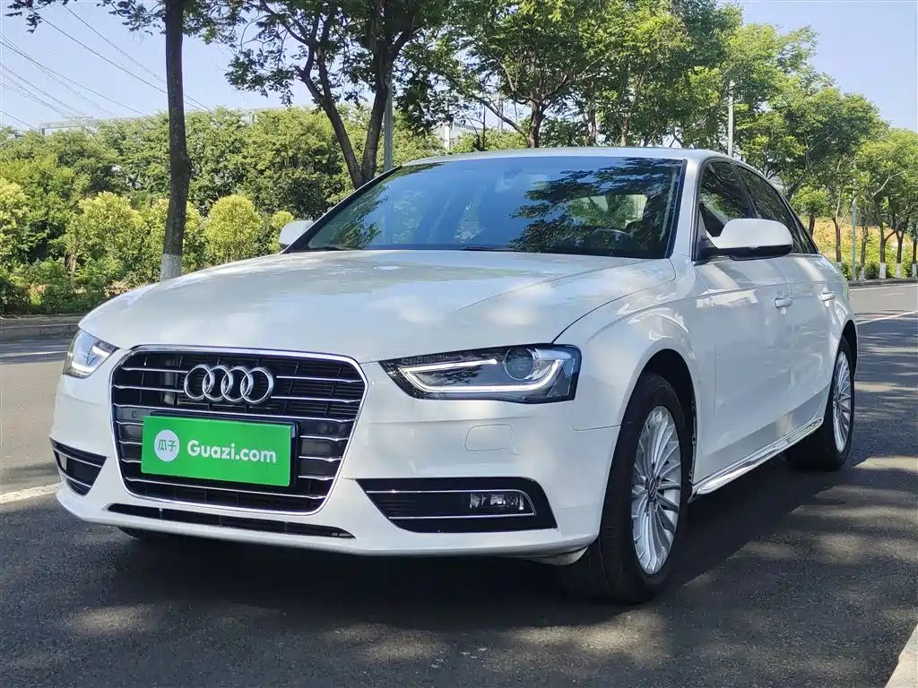 Audi A4L 2016