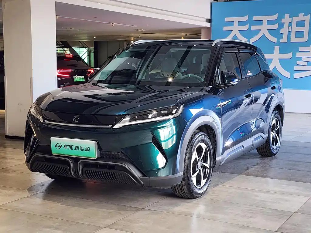 BYD Yuan UP 2024 — фото 1 из 5