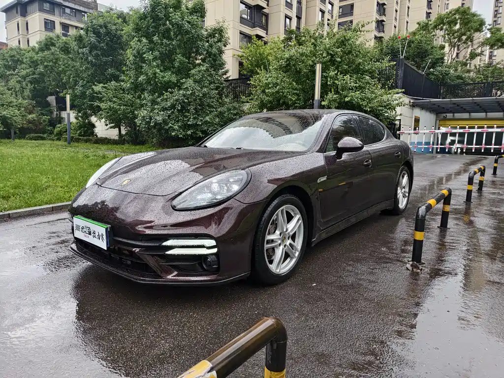Porsche Panamera 2011