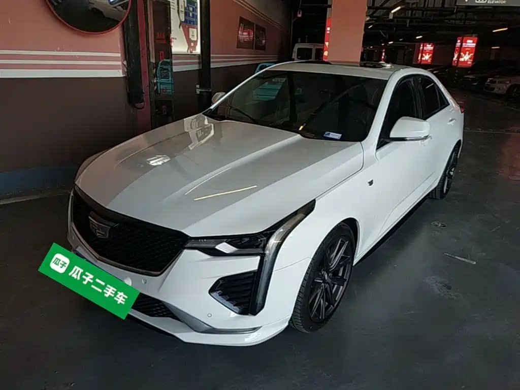 Cadillac CT4 2020