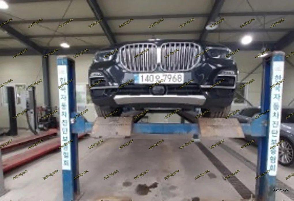 BMW X5 2021