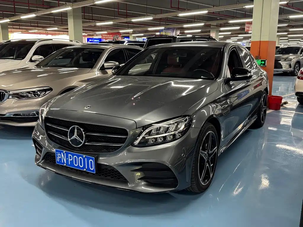 Mercedes-Benz C-Class 2020