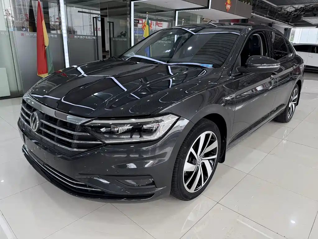 Volkswagen Sagitar 2022