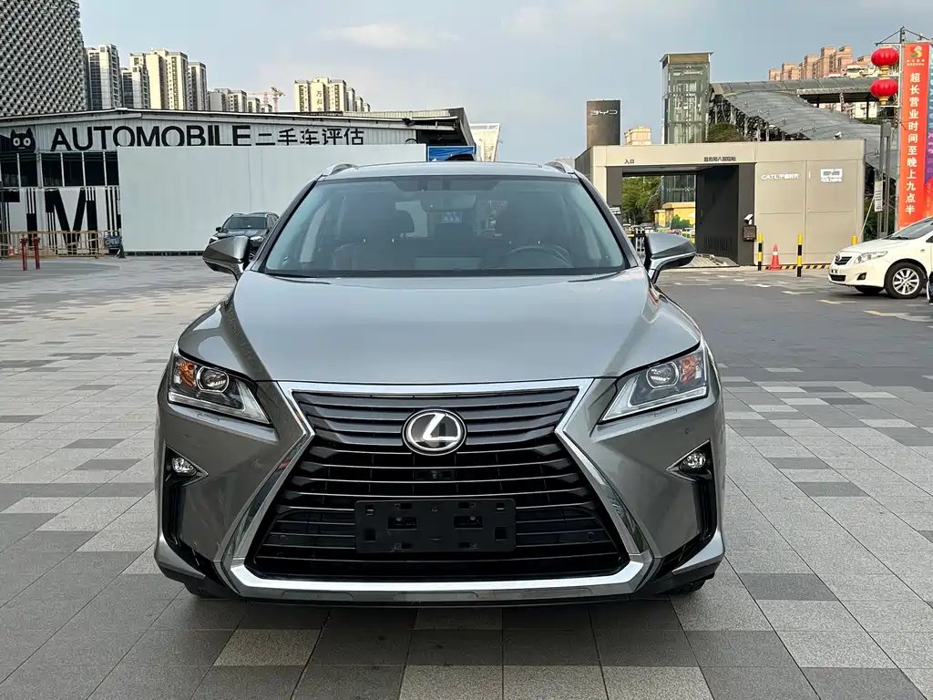 Lexus RX 2019