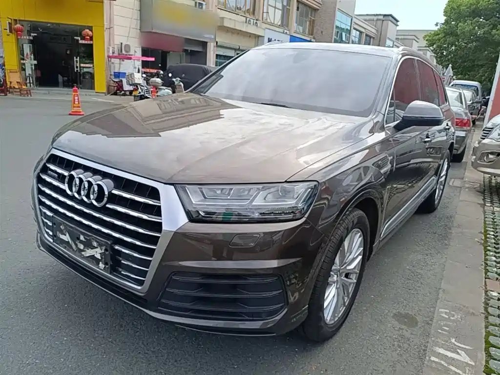 Audi Q7 2016