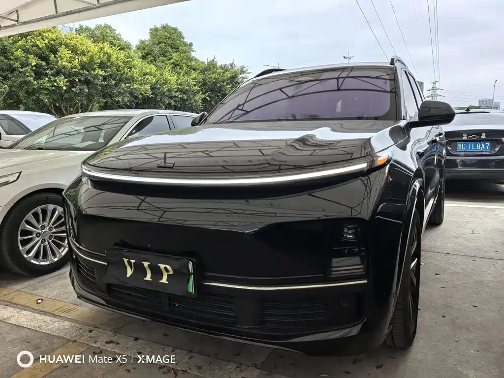 Li Auto Li L8 2023