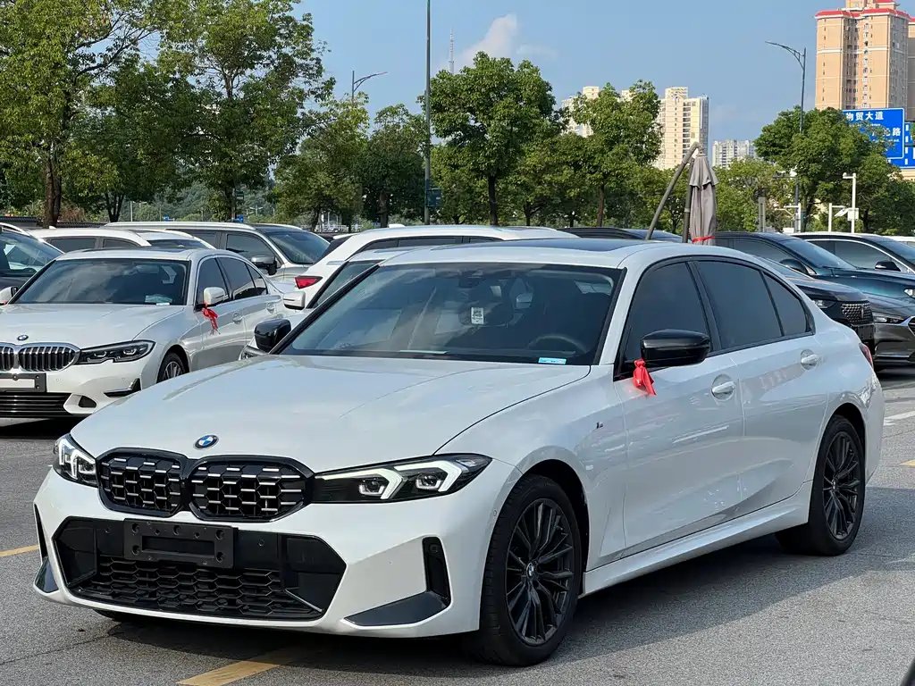 BMW 3 Series 2024