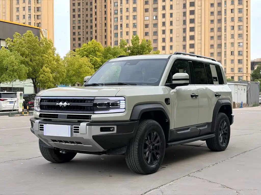 Fang Cheng Bao Leopard 5 2025