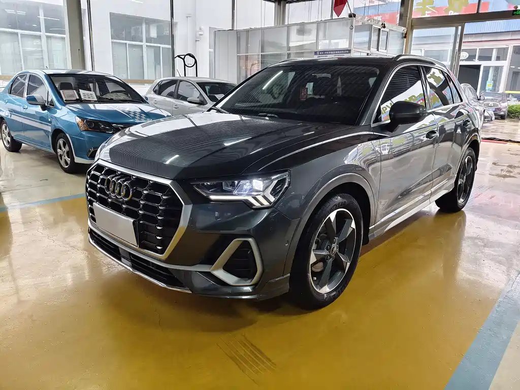 Audi Q3 2022