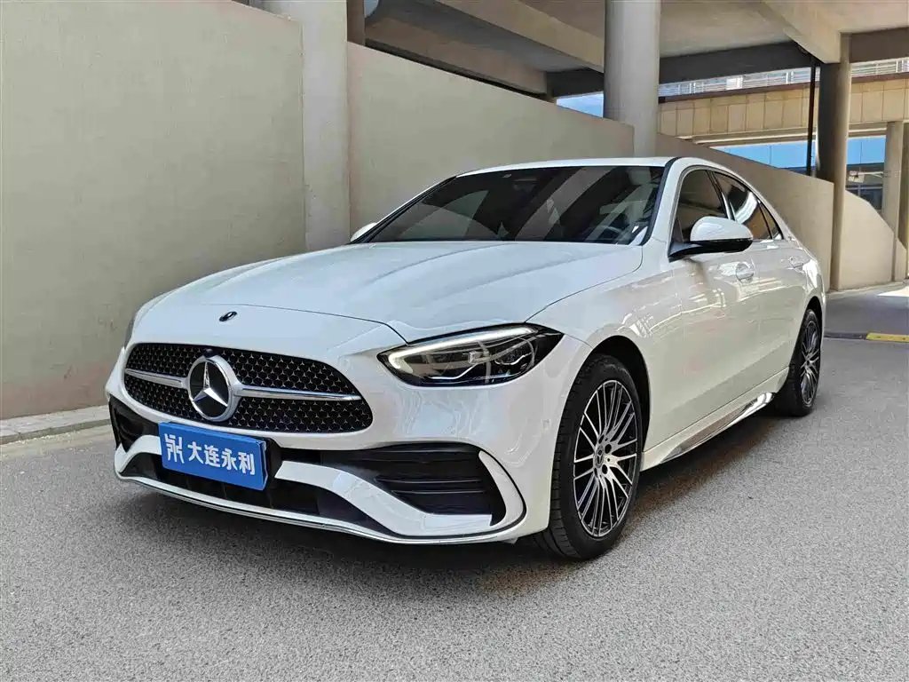 Mercedes-Benz C-Class 2023