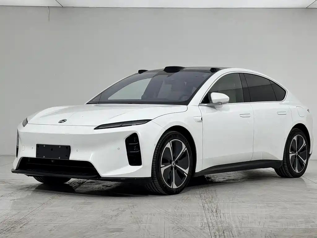 NIO ET5 2025