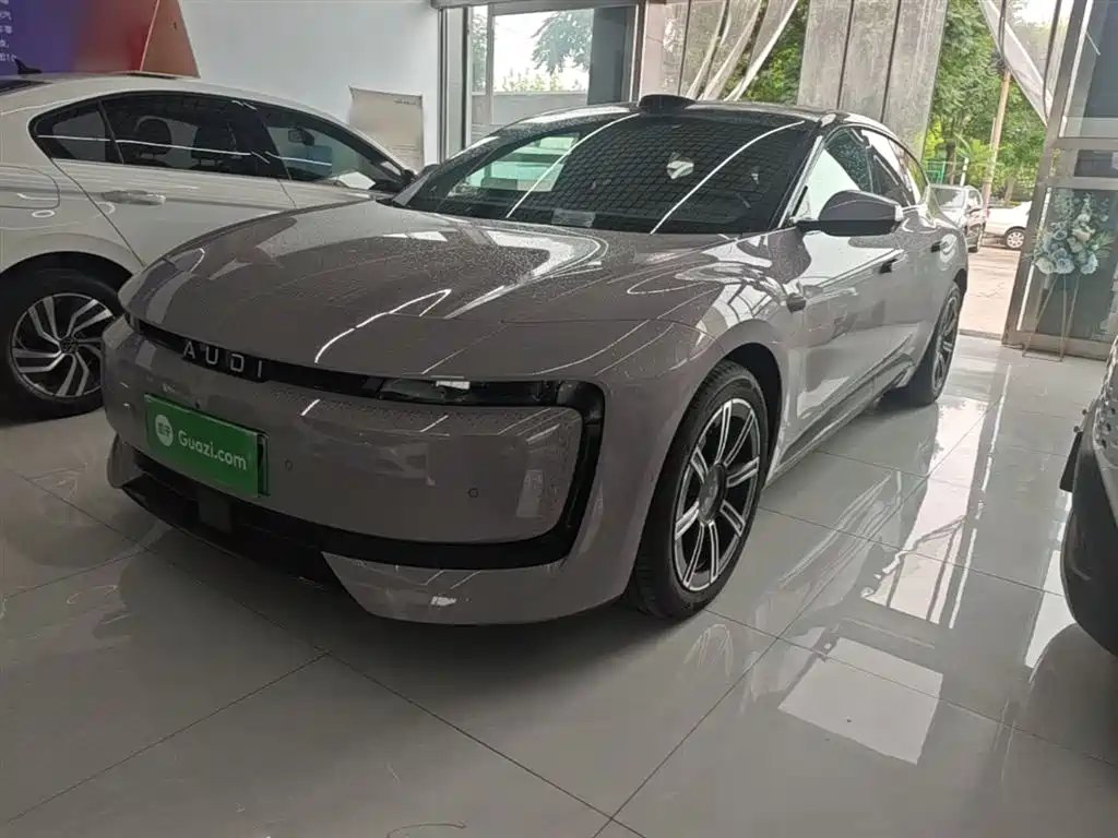 AudiAUDI AudiE5 Sportback 2025