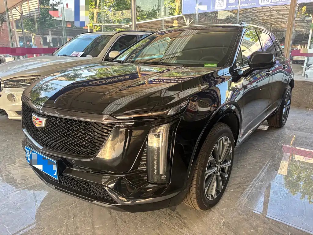 Cadillac XT5 2026