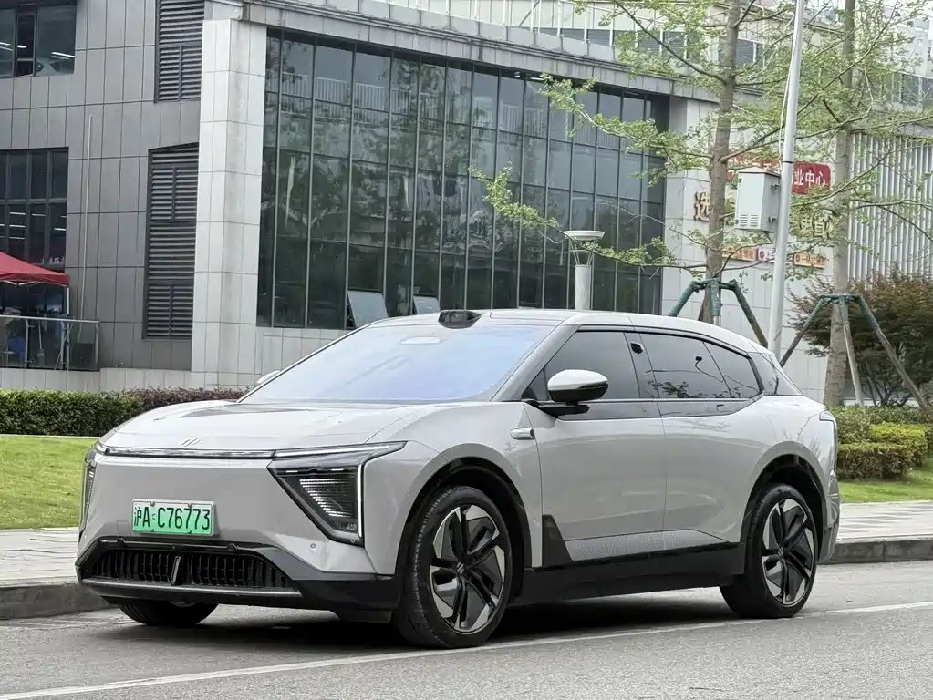 HiPhi HiPhi Y 2023