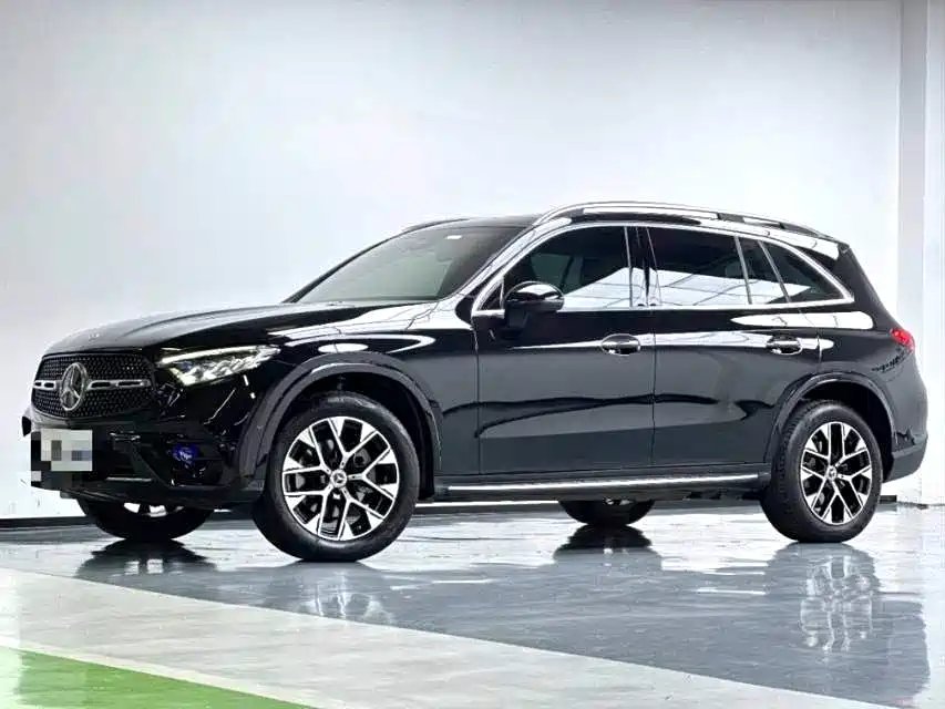 Mercedes-Benz GLC 2023