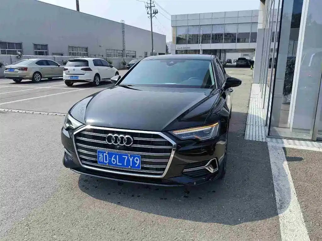 Audi A6L 2023
