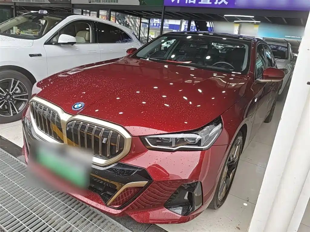 BMW i5 2024