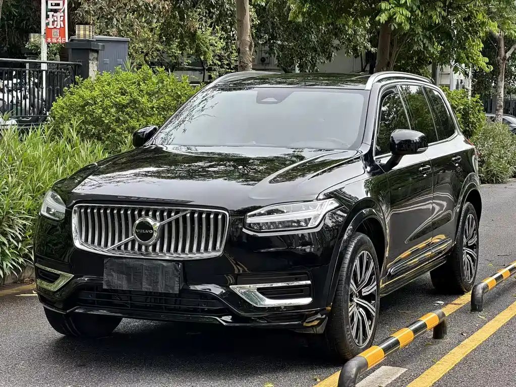 Volvo XC90 2023
