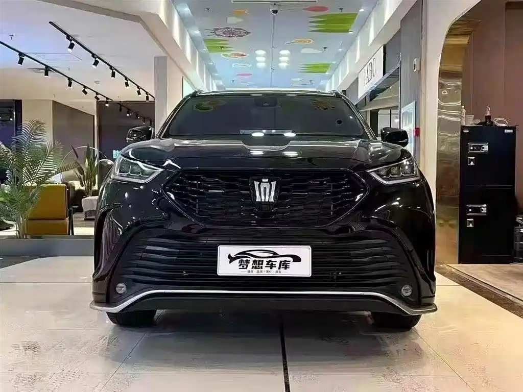 Toyota Crown Kluger 2026