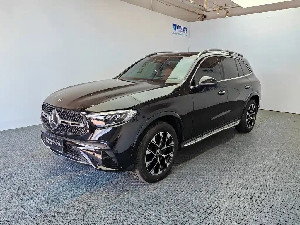 Mercedes-Benz GLC 2023
