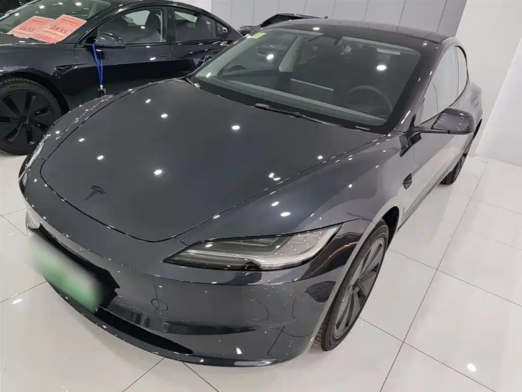 Tesla Model 3 2026