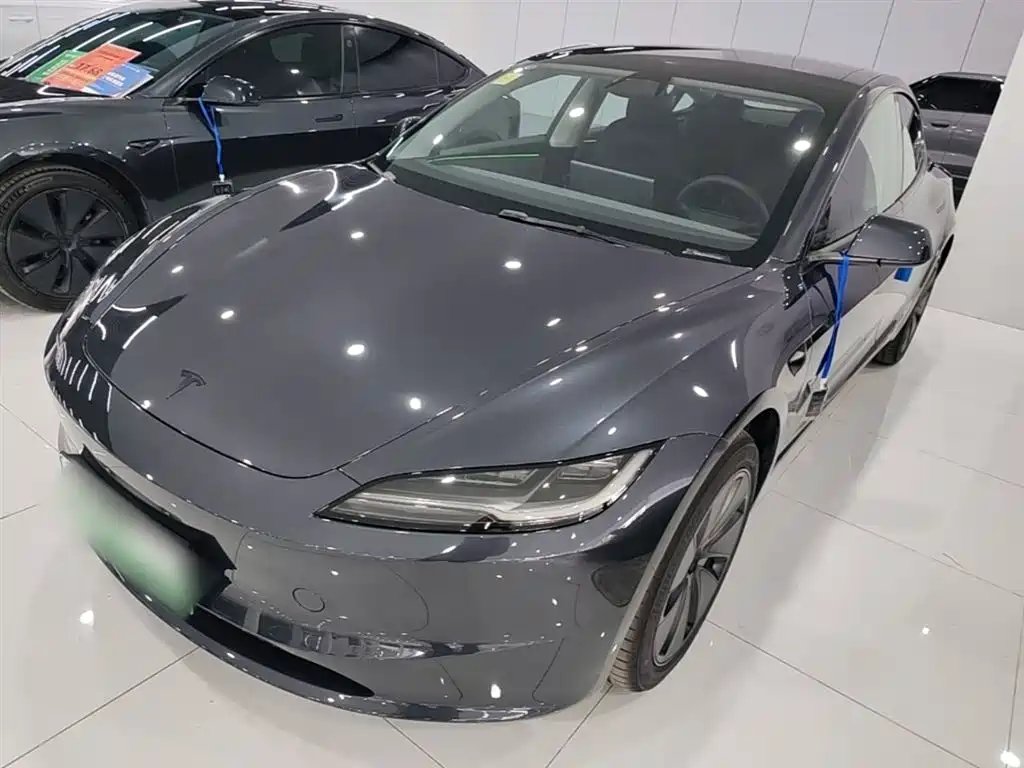 Tesla Model 3 2026