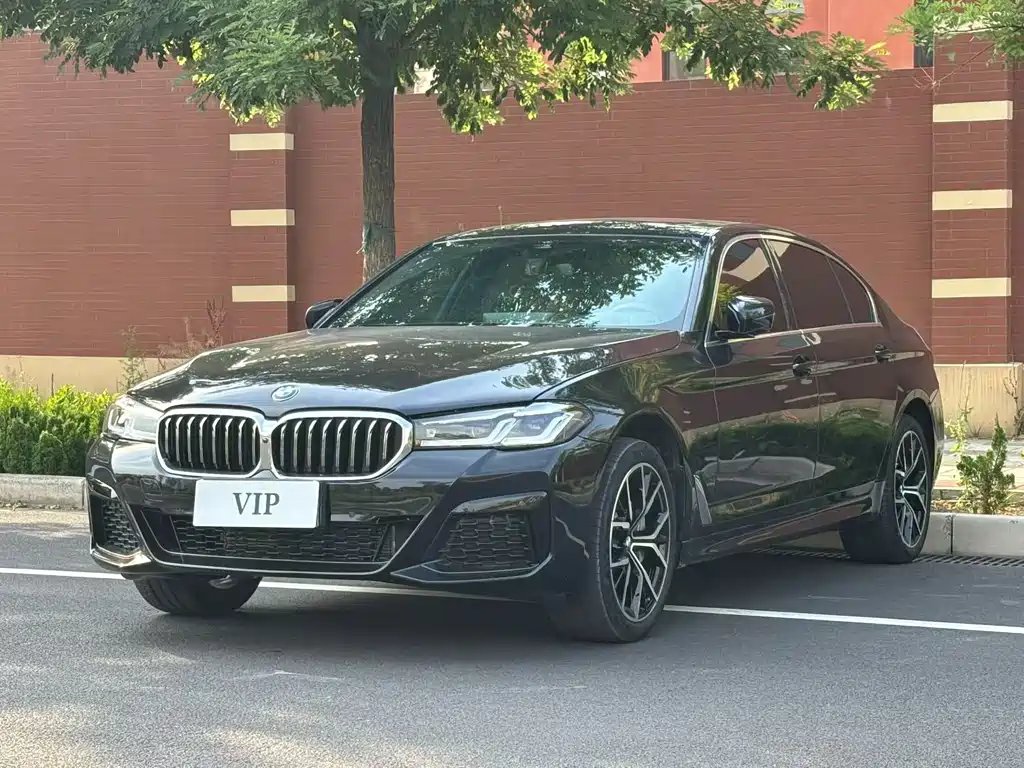 BMW 5 Series 2023