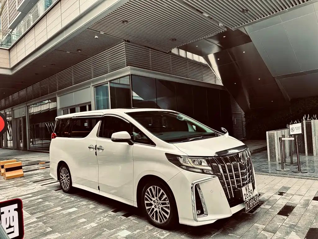 Toyota Alphard 2018