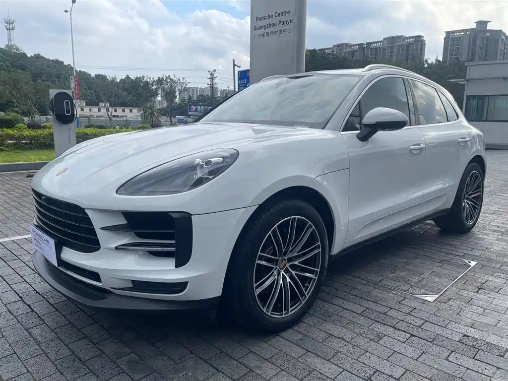 Porsche Macan 2020