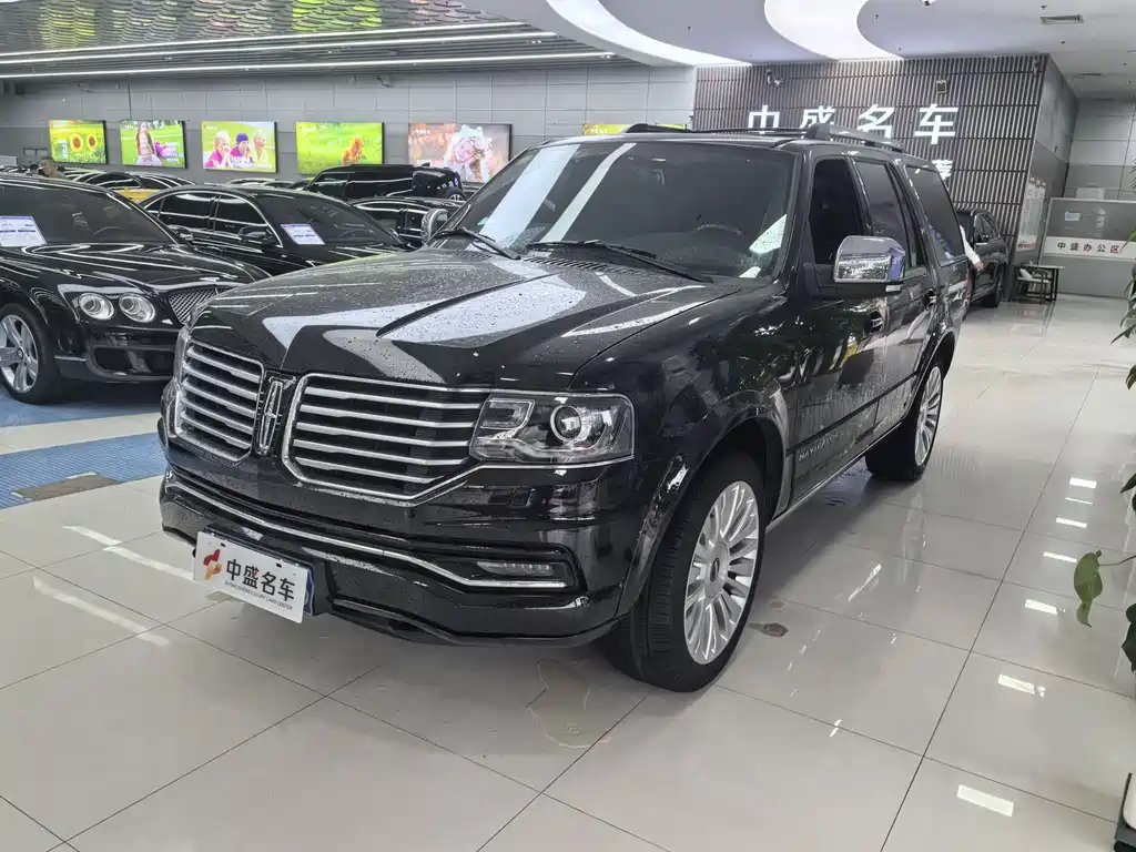 Lincoln Navigator 2016
